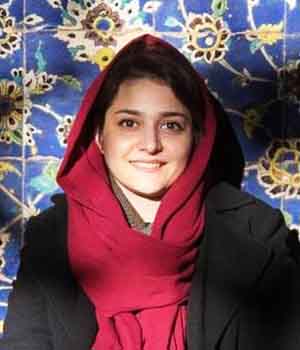 نویسنده زن جوان ایرانی نسیم مرعشی 