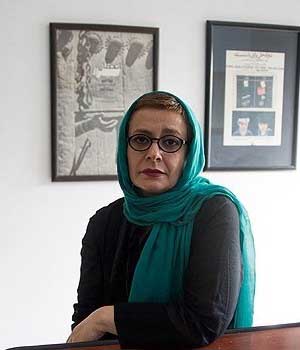 نویسنده زن جوان ایرانی مهسا محب علی 